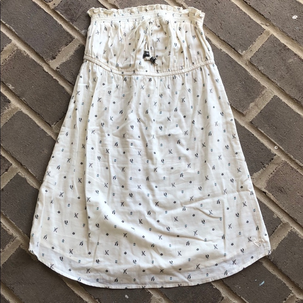 Worn only 1x! Roxy Strapless Aztec Print Dress